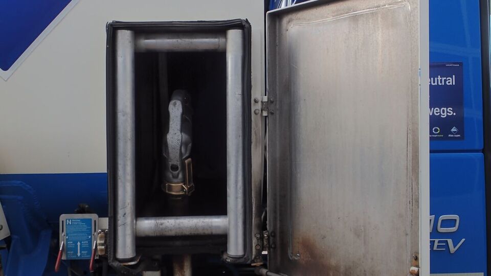 Volvo FM410 mit Esterer Tankaufbau, Bj.: 2011