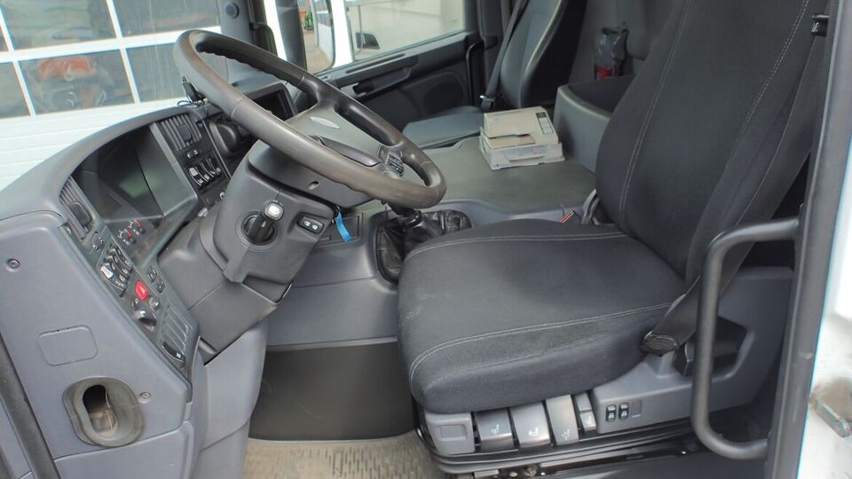 Scania P310 mit Esterer Tankaufbau, Bj: 2006